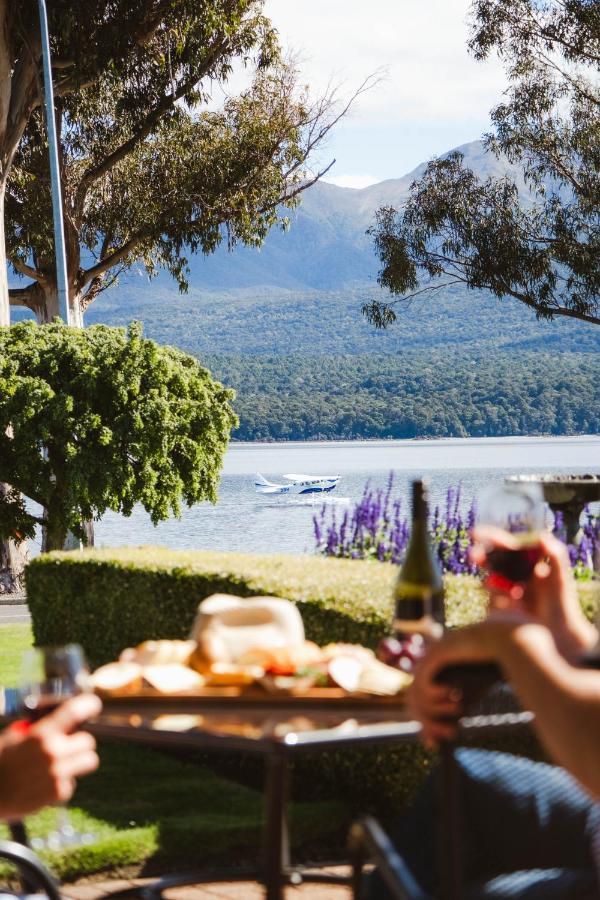 Radfords On The Lake Te Anau Extérieur photo