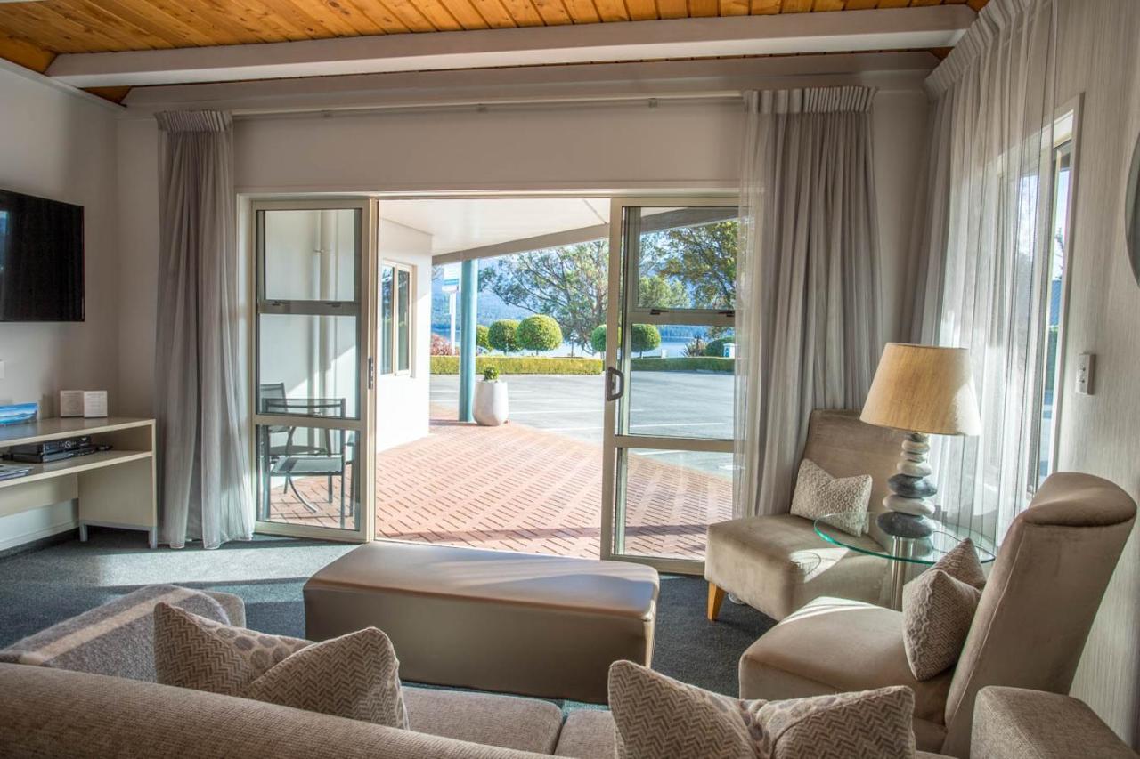 Radfords On The Lake Te Anau Extérieur photo